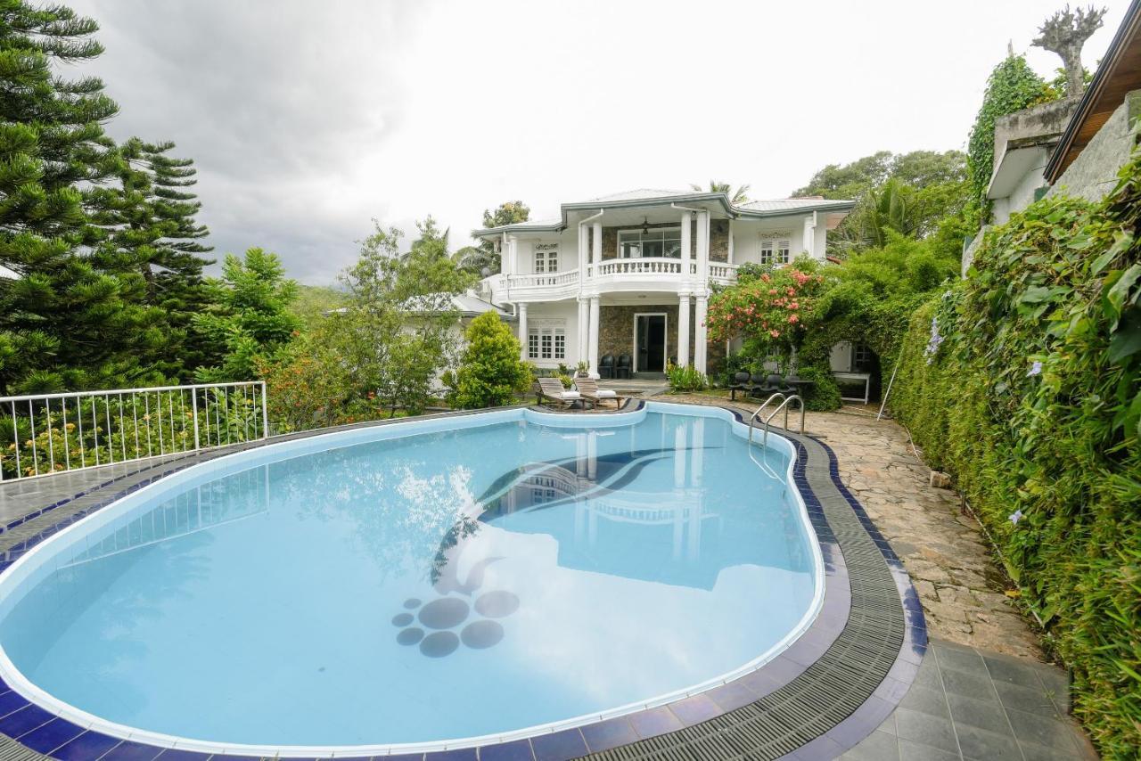 Oyo 386 White Villa Tourist Guest Kandy Ngoại thất bức ảnh