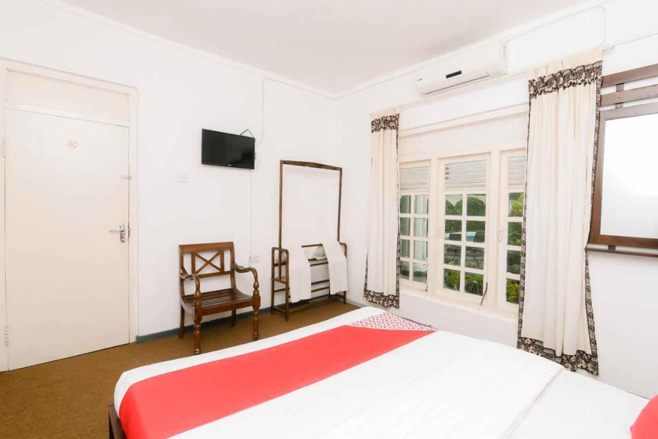 Oyo 386 White Villa Tourist Guest Kandy Ngoại thất bức ảnh