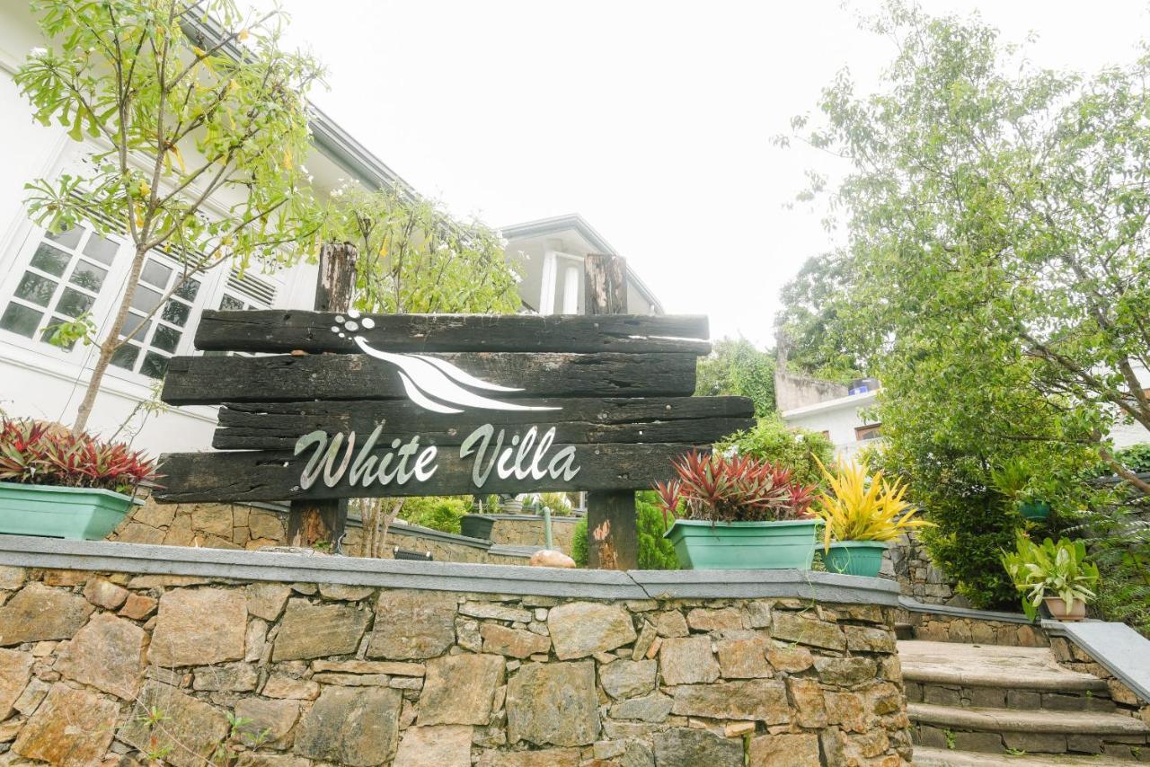 Oyo 386 White Villa Tourist Guest Kandy Ngoại thất bức ảnh