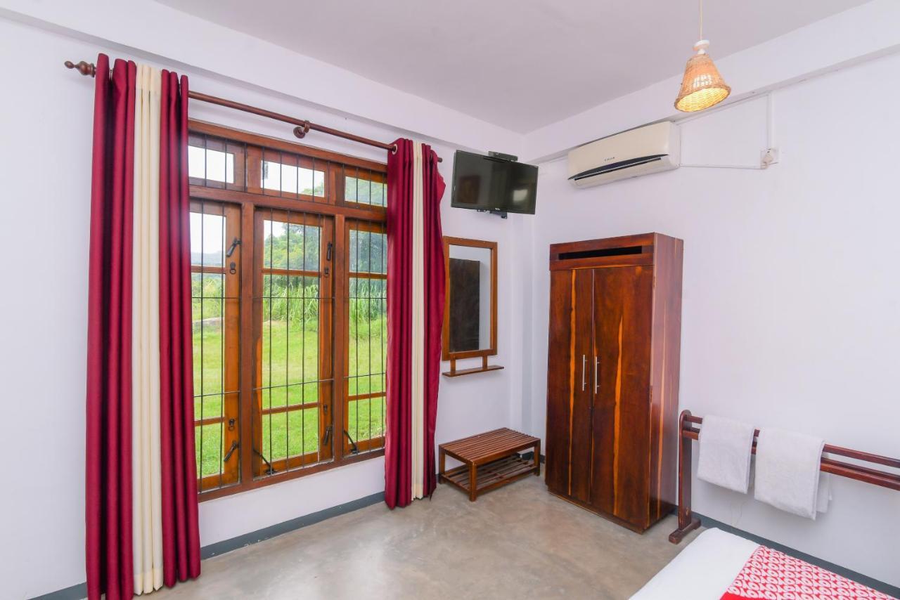 Oyo 386 White Villa Tourist Guest Kandy Ngoại thất bức ảnh